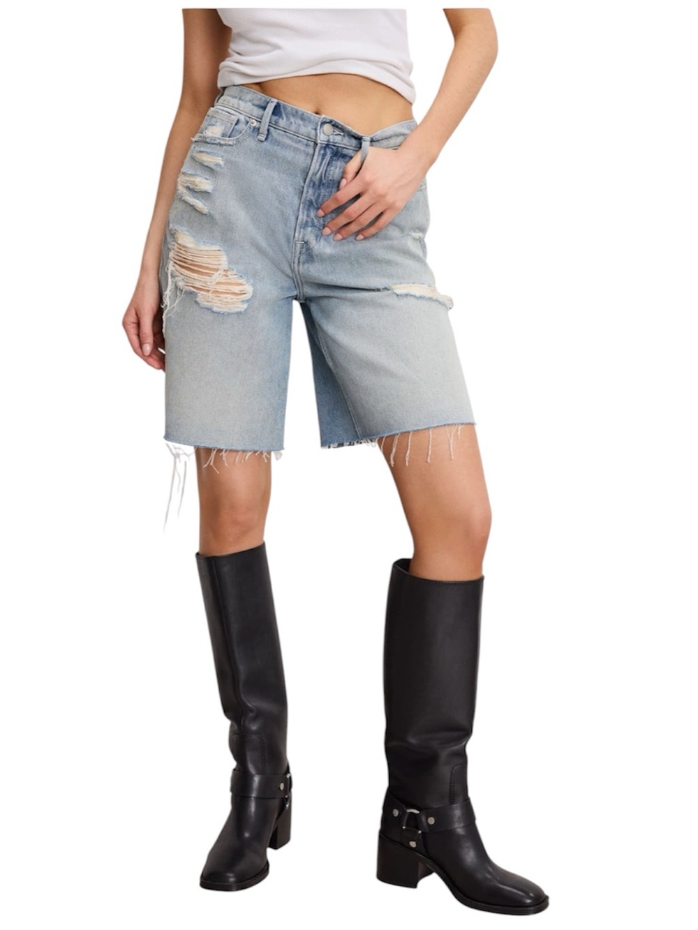 NWT GOOD AMERICAN Barrel shorts
Size 0/25 MSRP $144